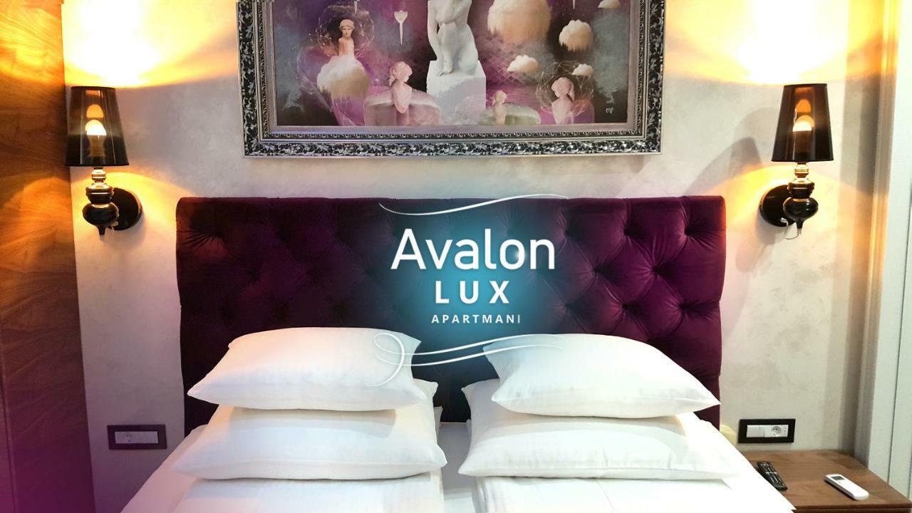 Avalon Lux Studio Apartment نوفي ساد المظهر الخارجي الصورة