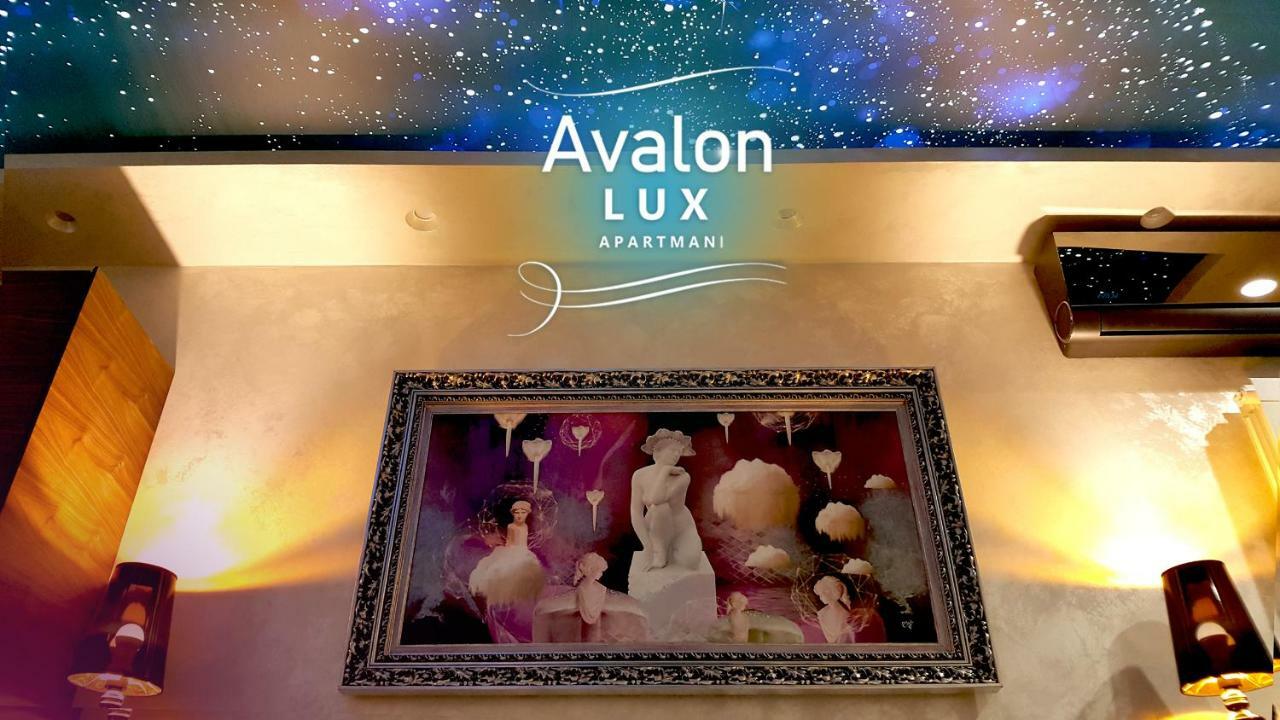 Avalon Lux Studio Apartment نوفي ساد المظهر الخارجي الصورة